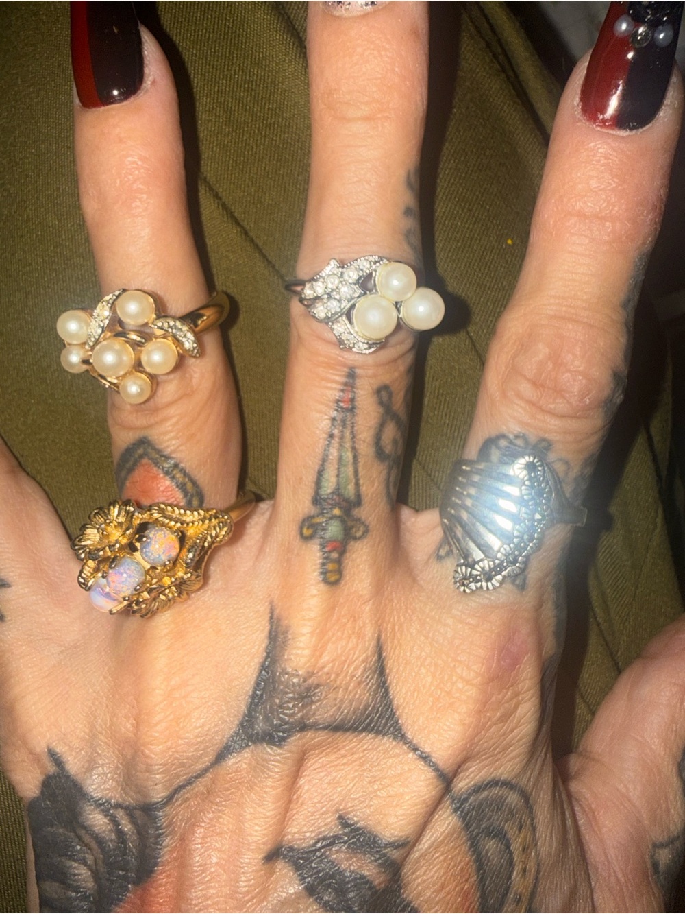Vintage Avon -Inspired Pearl Cluster Ring - White Pearls